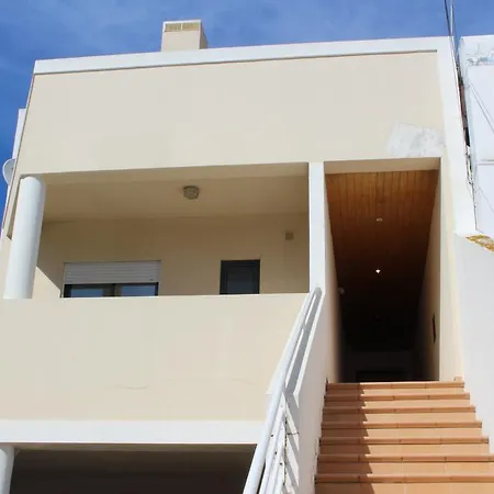 Esteves - Center *