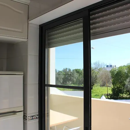 Esteves - Center * Alvor