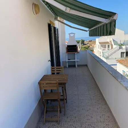 - Center And Apartamento