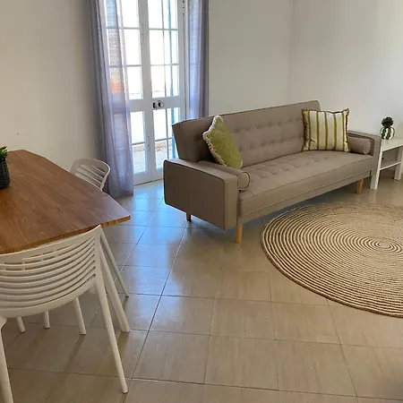 - Center And Apartamento