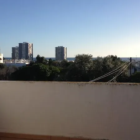- Center And Apartamento *
